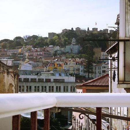 Cozy Apartment With Castel View Lisabona Exterior foto