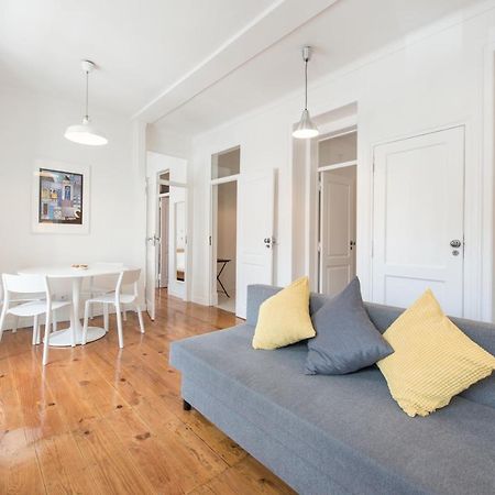Cozy Apartment With Castel View Lisabona Exterior foto