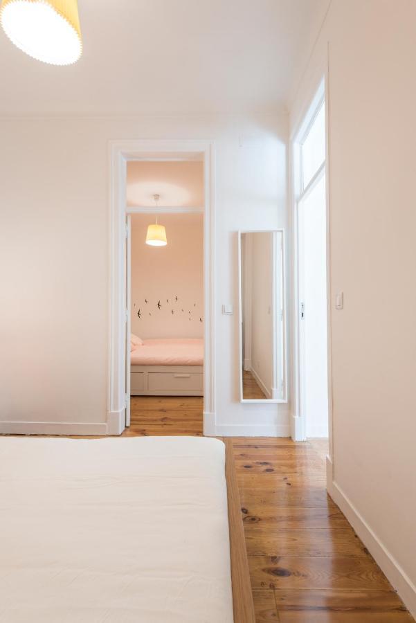 Cozy Apartment With Castel View Lisabona Exterior foto