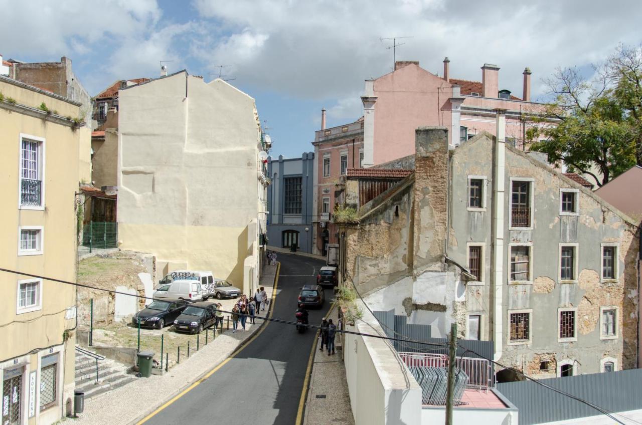 Cozy Apartment With Castel View Lisabona Exterior foto