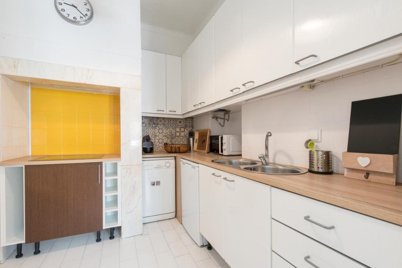 Cozy Apartment With Castel View Lisabona Exterior foto